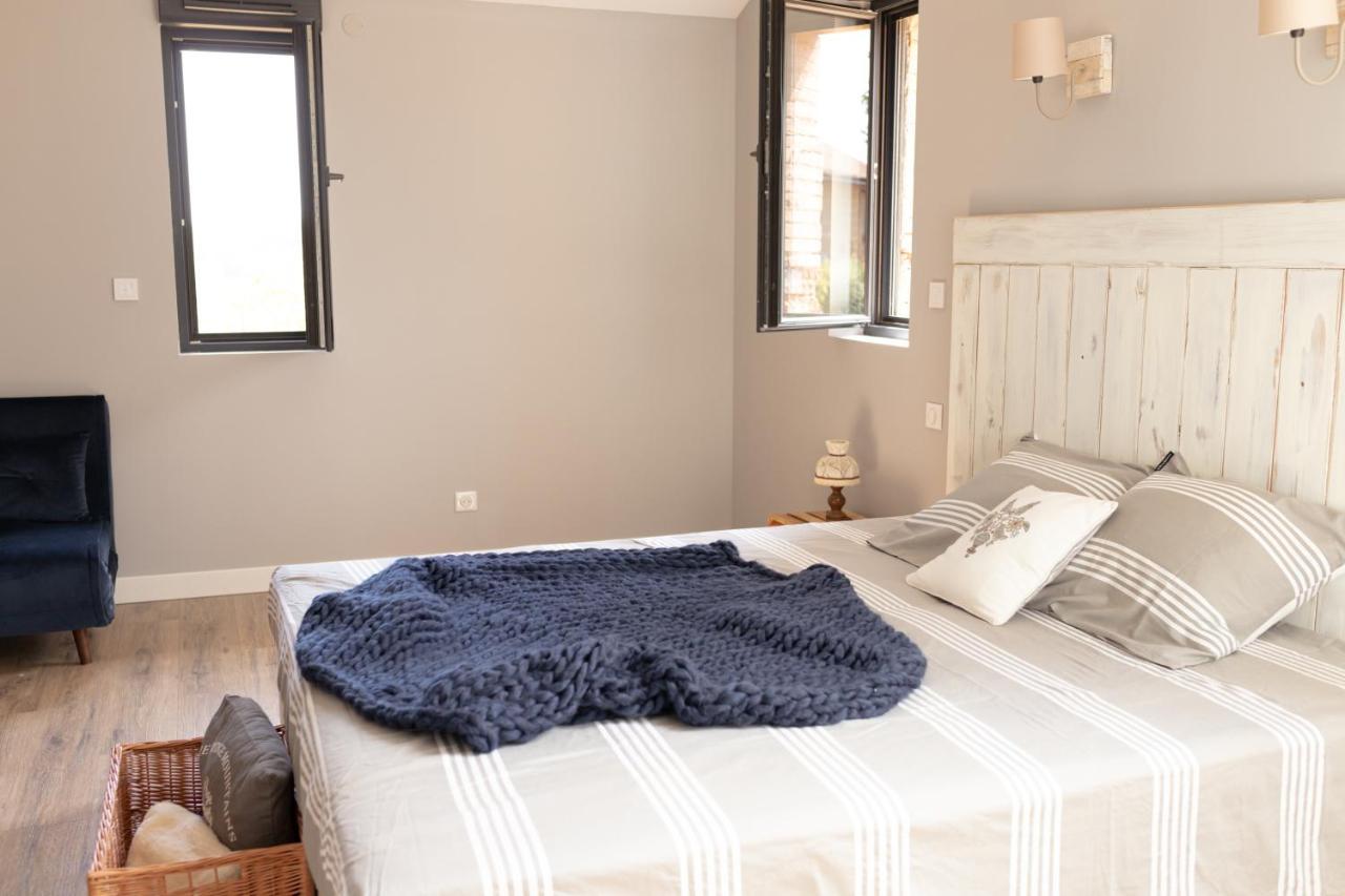 Domaine Des Jammetous - Hotel And Yoga Retreat Center La Magdelaine-Sur-Tarn Kültér fotó